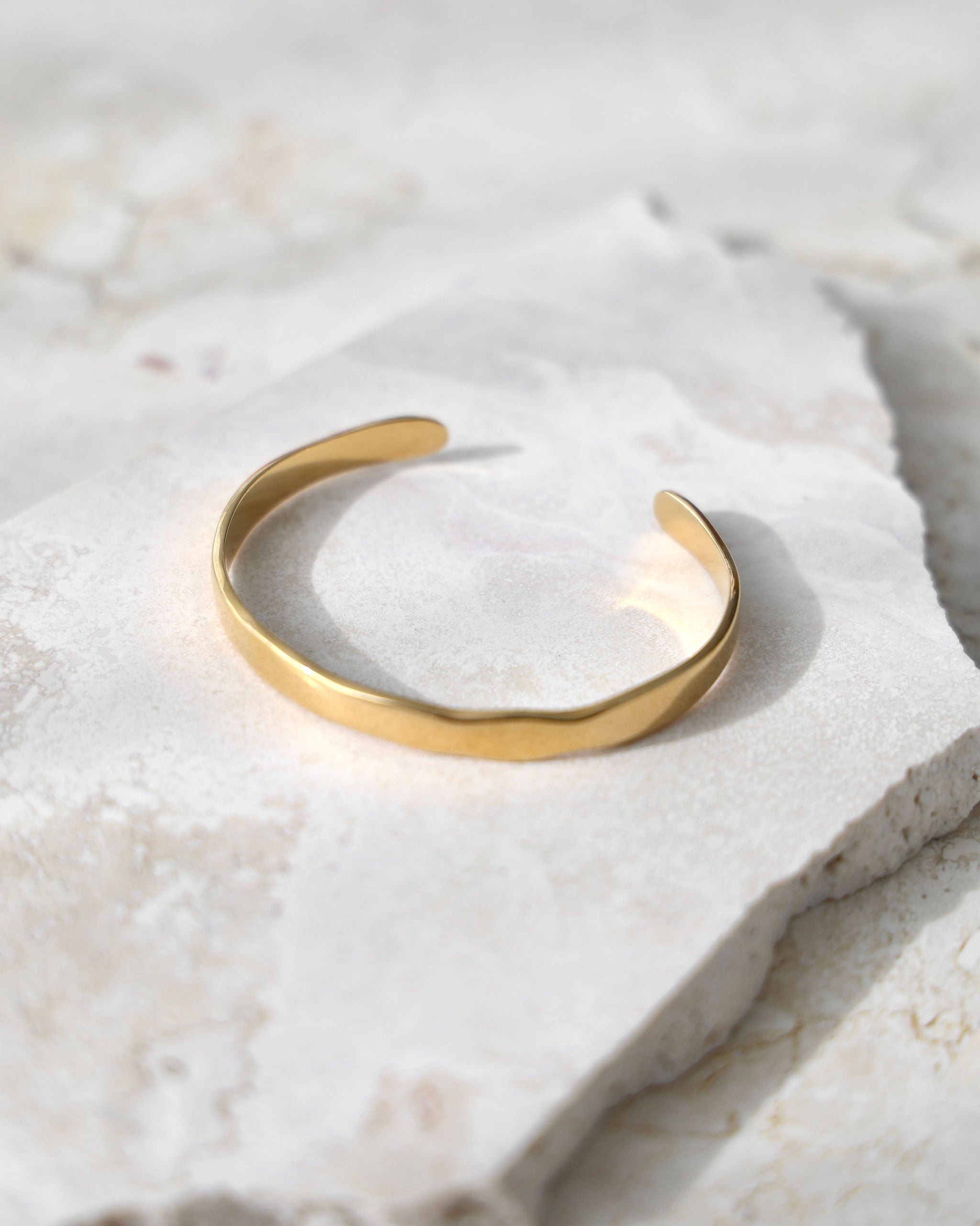 CARLEY GOLD CUFF BRACELET