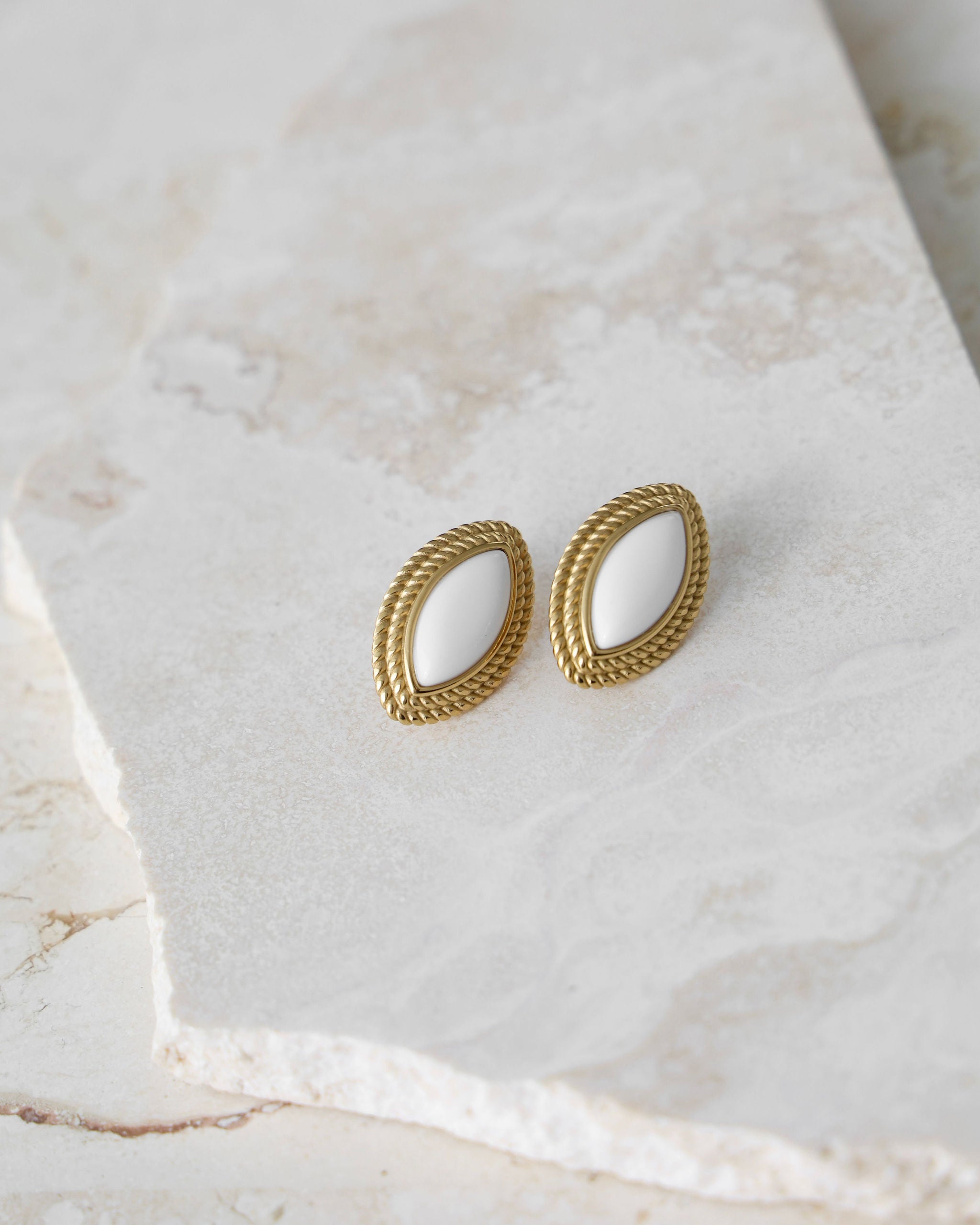 MEE MEE WHITE EARRINGS