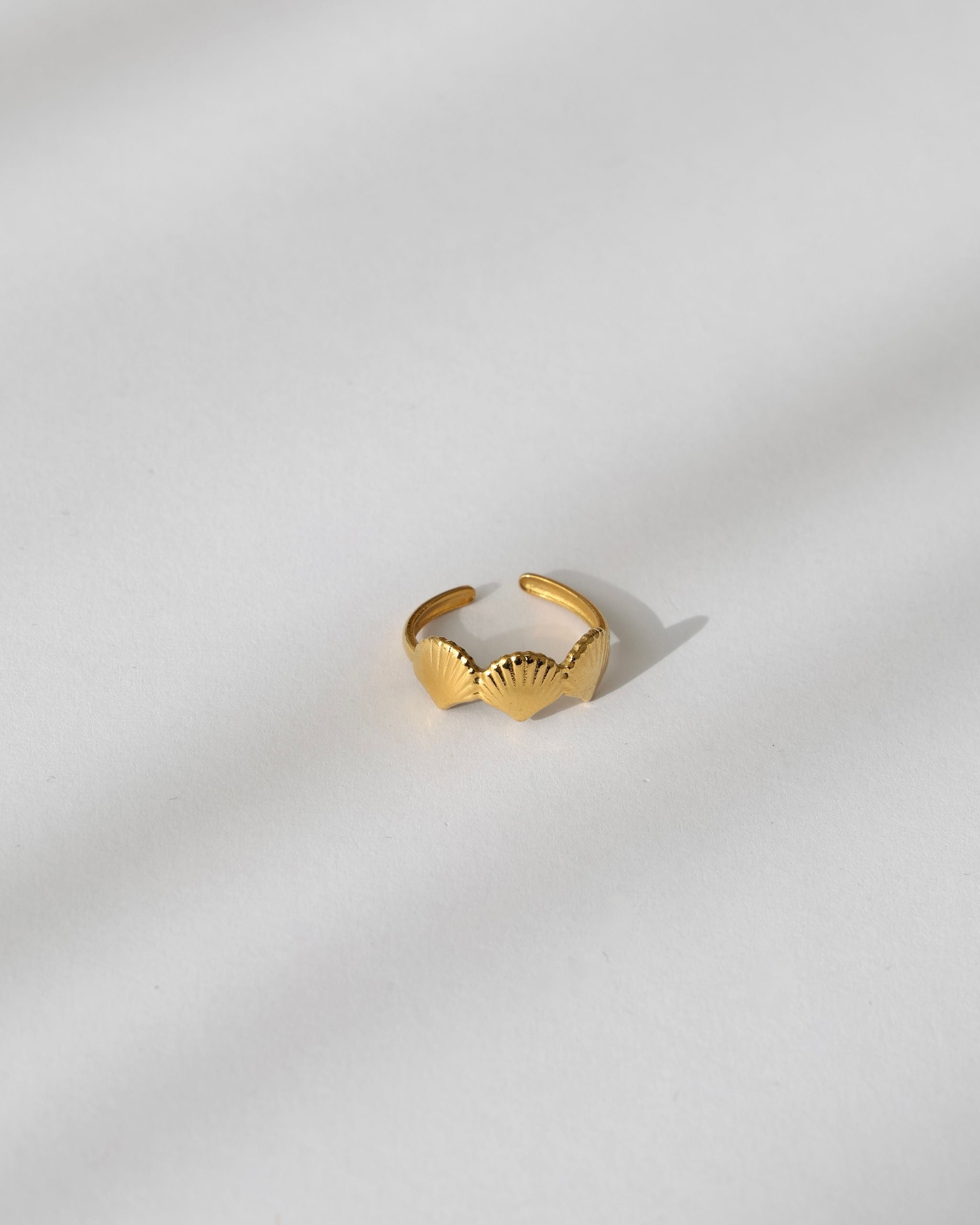 Mini Shell Ring
